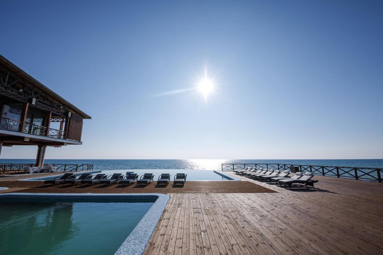 Green Terrace New Athos Bagian luar foto